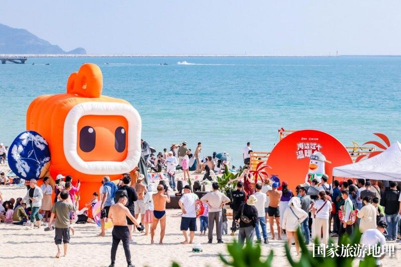 “三亚有条东北街”带来南北年味碰撞快手创新地缘文化营销场景(图1)
