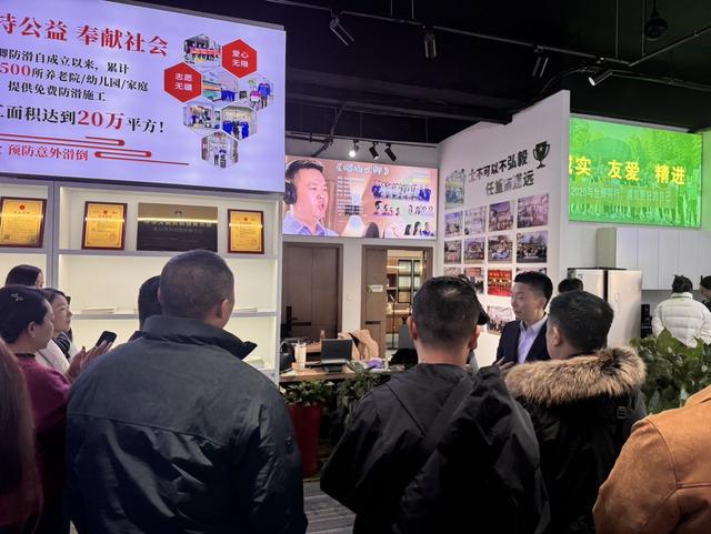 滑不倒第二期自媒体实战训练营正式启动众多优秀企业家共襄盛举(图6)